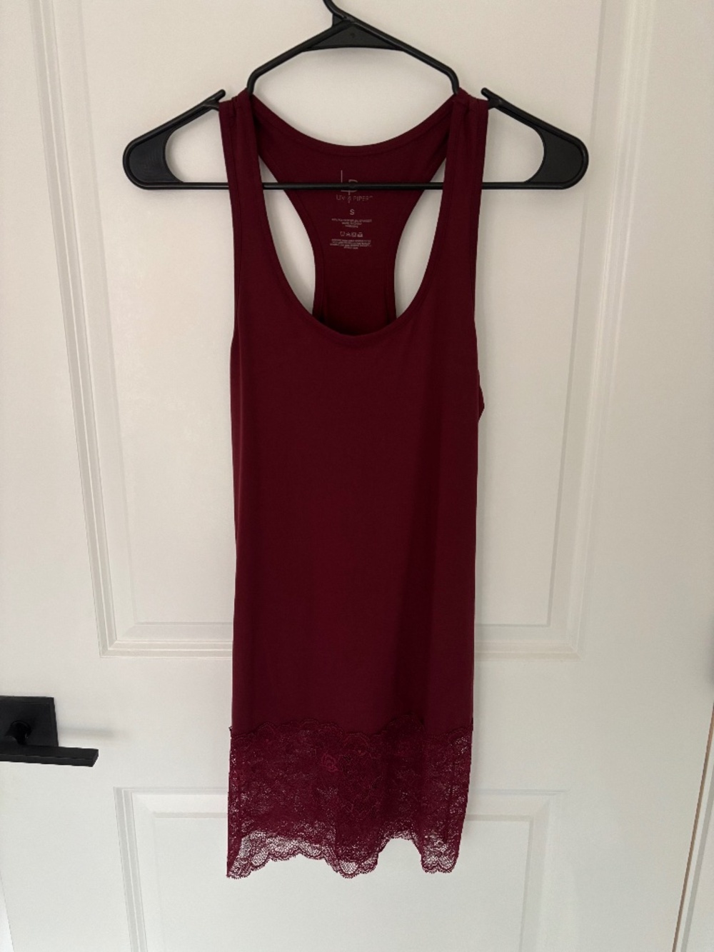 women's long tank top with lace